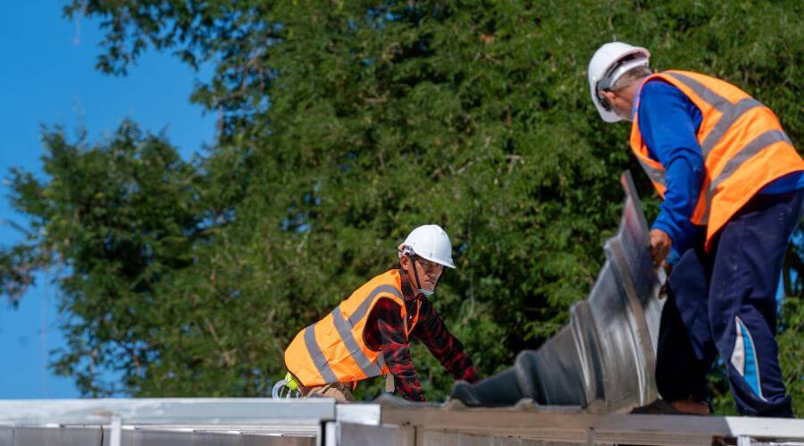 Roof repair in Moorcroft, WY